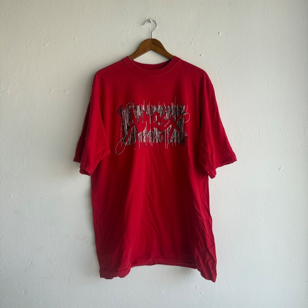 Avirex Mens Size Large Graphic Tshirt Red Logo Streetwear 100% Cotton Y2k Tee